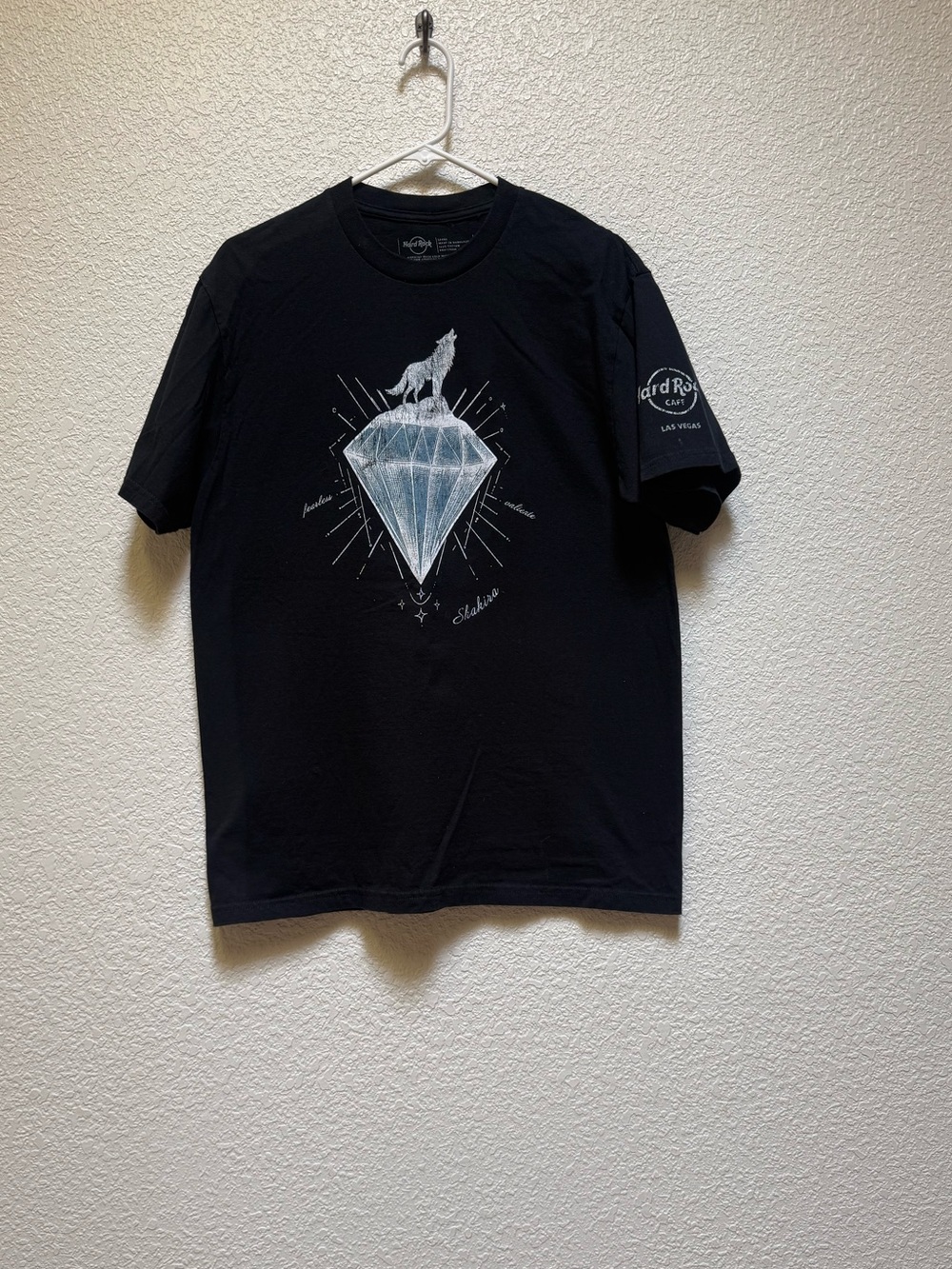 Hard Rock Cafe Las Vegas Shakira Black Wolf & Diamond Graphic Tee sz Large